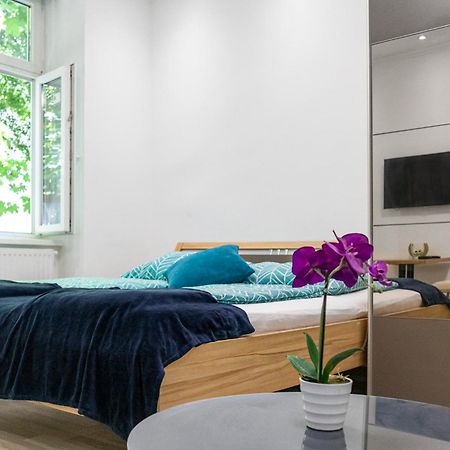 Chic 1Br Apt Near Biggest Amusementpark Of 维也纳 外观 照片